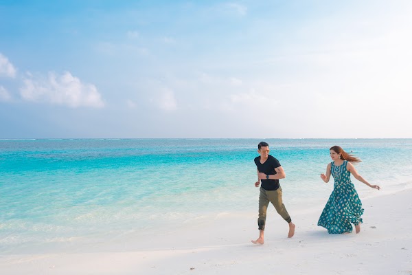B & P Family Portrait at Four Seasons Resort Maldives at Kuda Huraa, Four Seasons Resort Maldives at Kuda Huraa, Kaafu Atoll, Maldives — frame 38