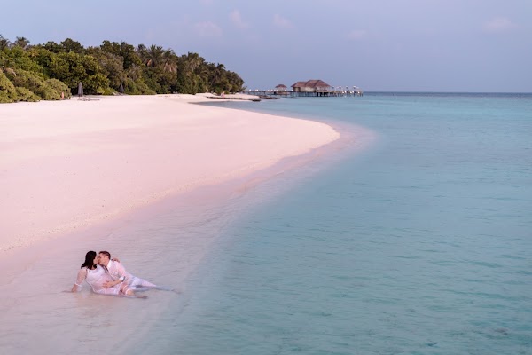 N & J Maternity Portrait at Vakkaru Maldives, Vakkaru Maldives, Baa Atoll, Maldives — frame 32