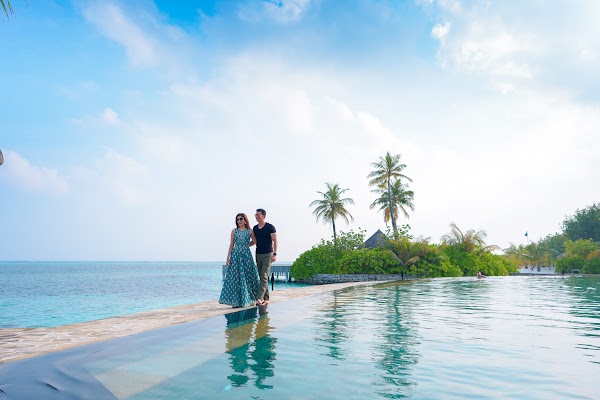 B & P Family Portrait at Four Seasons Resort Maldives at Kuda Huraa — Four Seasons Resort Maldives at Kuda Huraa, Kaafu Atoll, Maldives — frame 7