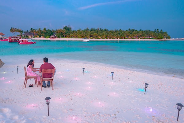 I & S Anniversary Portrait at Centara Grand Island Resort & Spa Maldives, Centara Grand Island Resort & Spa Maldives, Alifu Dhaalu Atoll, Maldives — frame 39