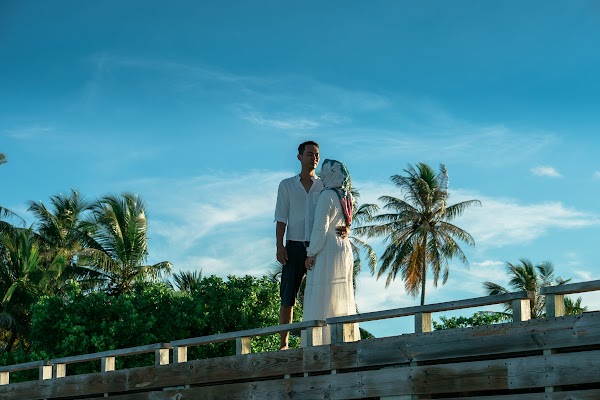 N & R Family Portrait at Finolhu Baa Atoll Maldives — frame 4