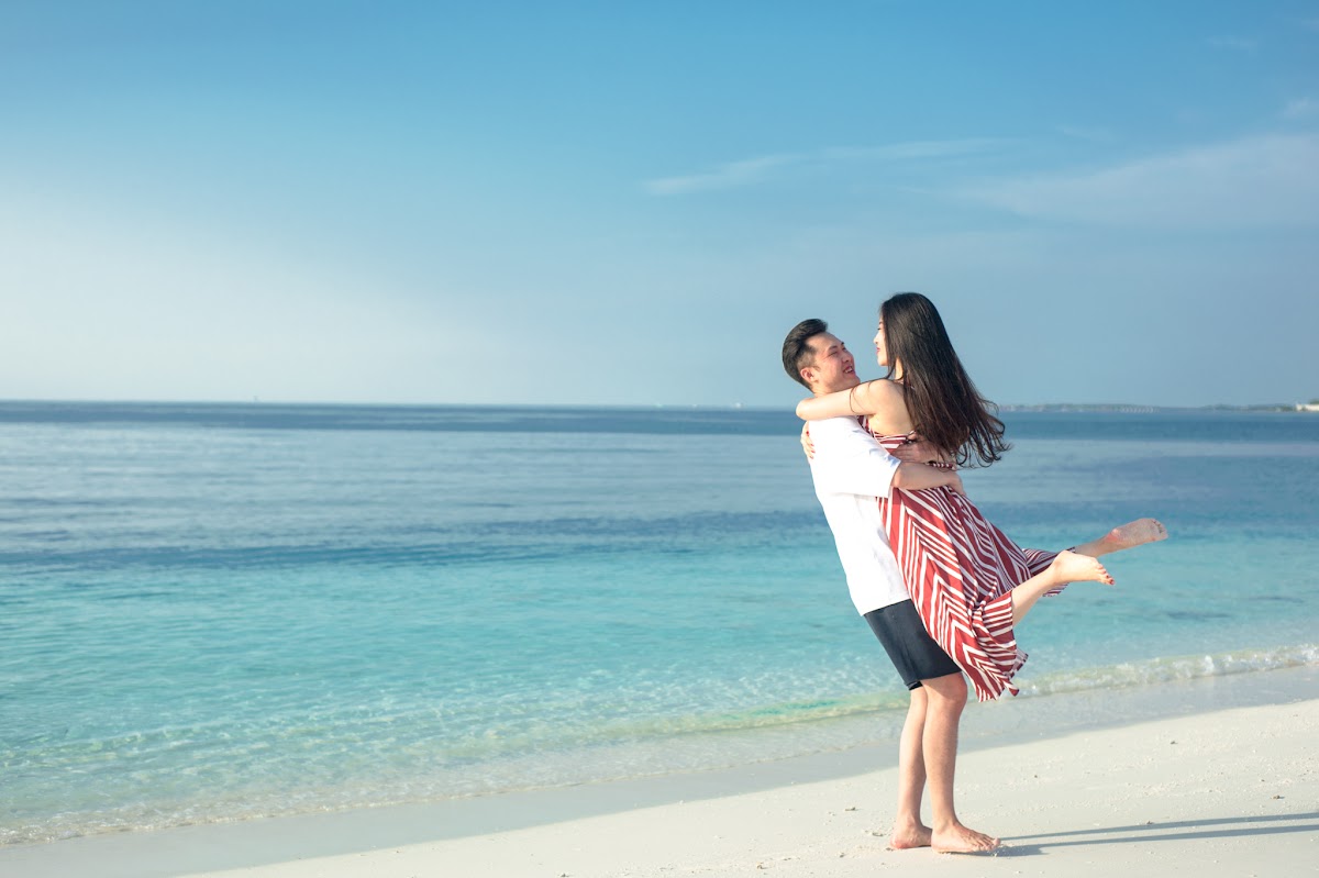 J & W Proposal Proposal at Cocoa Island — frame 10