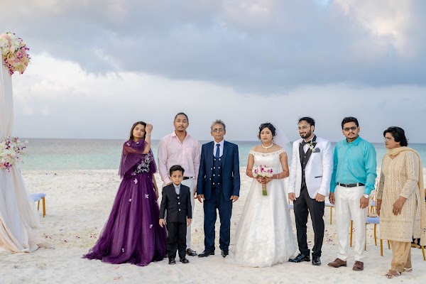 H & R Destination Wedding at Hulhumale — frame 4
