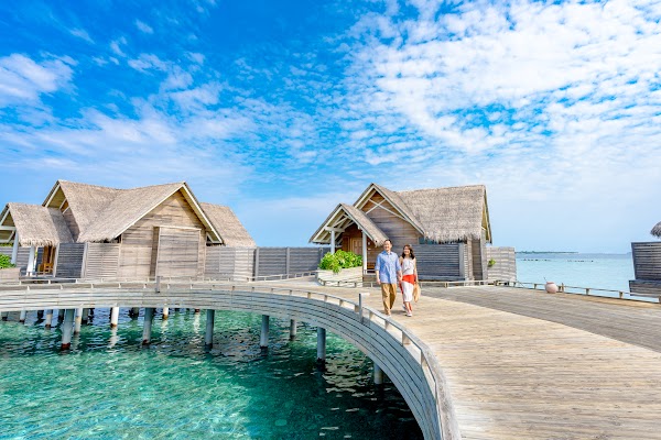 M & S Honeymoon Portrait at Milaidhoo Island Maldives, Milaidhoo Island Maldives, Baa Atoll, Maldives — frame 7