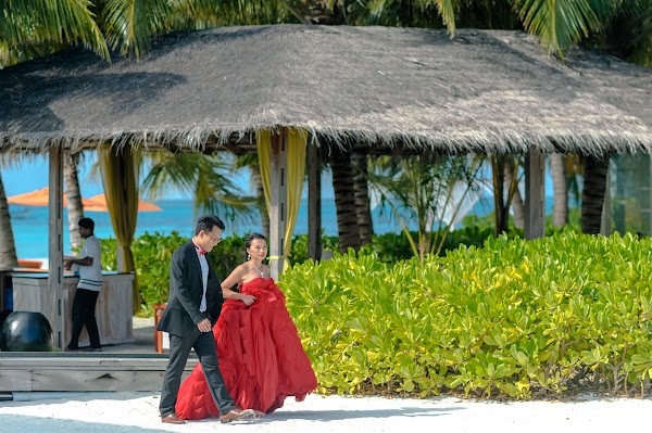 A & C Pre-Wedding Portrait at Club Med Kanifinolhu — frame 3