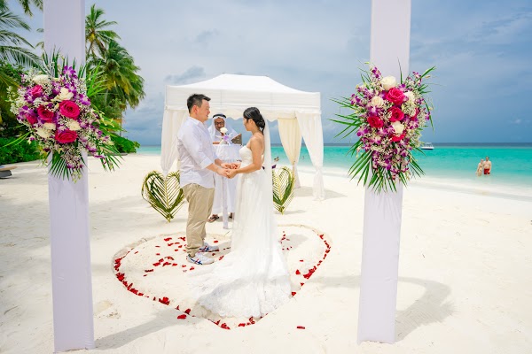 K & W  Elopement at Constance Halaveli Resort, Constance Halaveli Resort, Alifu Alifu Atoll, Maldives — frame 10