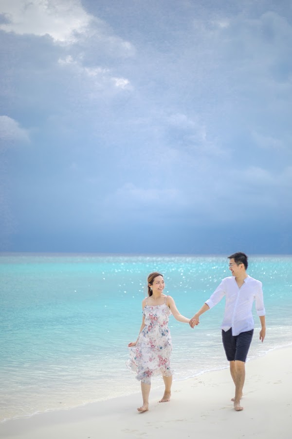 J & H Honeymoon Portrait at Kuramathi Maldives, Kuramathi Maldives, Alifu Alifu Atoll, Maldives — frame 30