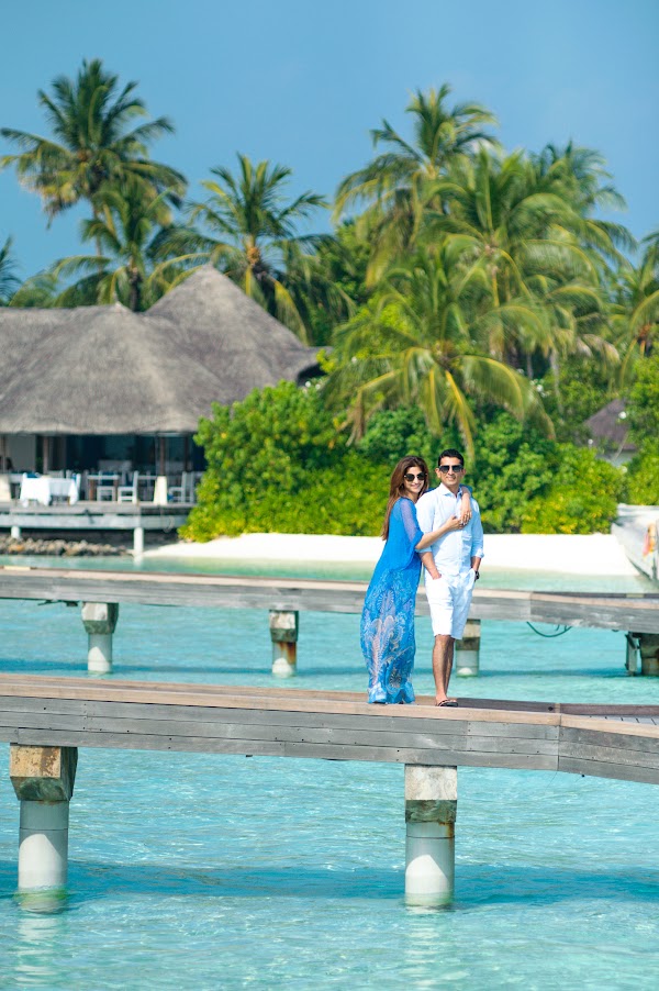 B & P Family Portrait at Four Seasons Resort Maldives at Kuda Huraa, Four Seasons Resort Maldives at Kuda Huraa, Kaafu Atoll, Maldives — frame 48