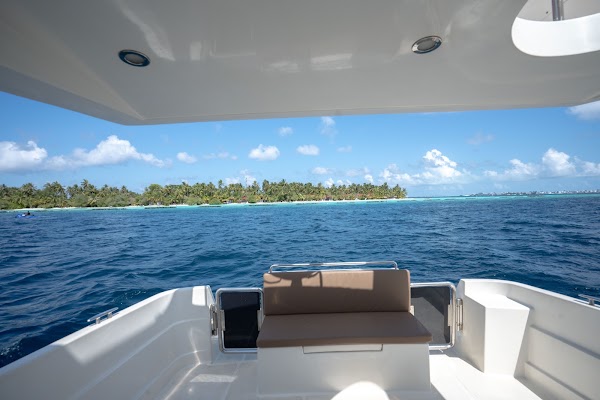 TIFFANY BLANC 14 - Luxury Yacht Charter, Maldives — frame 17