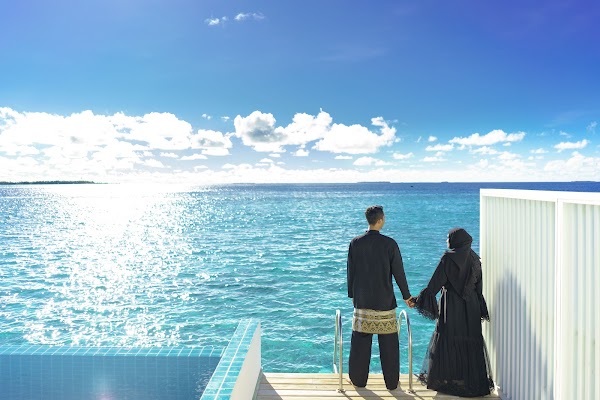 N & R Family Portrait at Finolhu Baa Atoll Maldives, Finolhu Baa Atoll Maldives, Baa Atoll, Maldives — frame 20