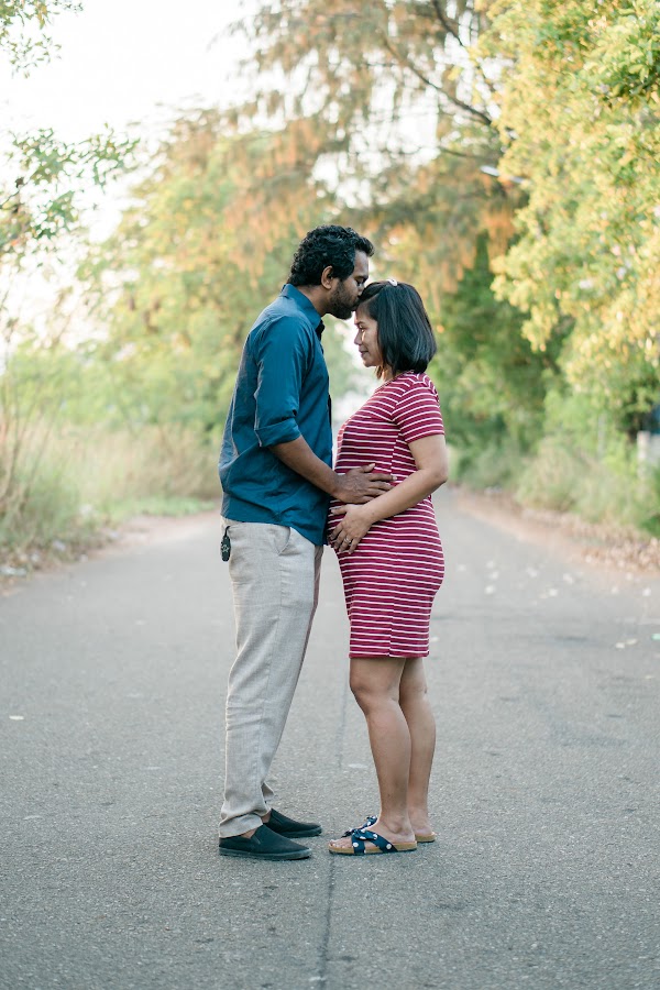Aman + Sofiya Maternity, Maldives — frame 48
