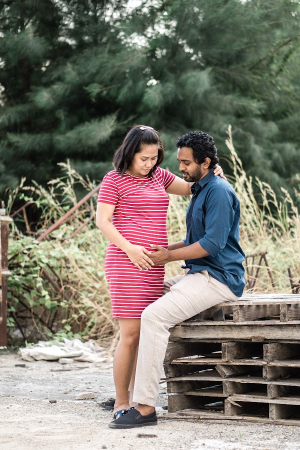 Aman + Sofiya Maternity, Maldives — frame 30