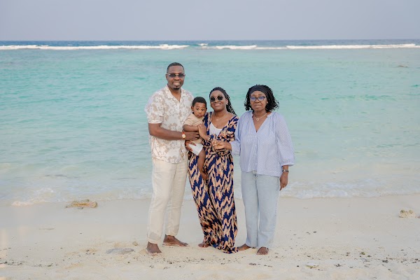 Sorcha - French Family in Hulhumale — Hulhumalé, Kaafu Atoll, Maldives — frame 3
