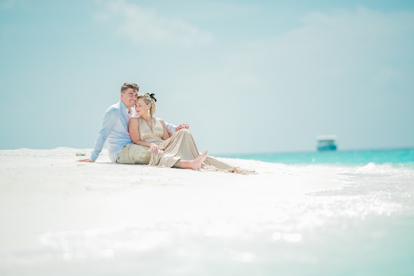 P & L  Proposal at Eriyadhu Island Resort, Eriyadhu Island Resort, Kaafu Atoll, Maldives — frame 21