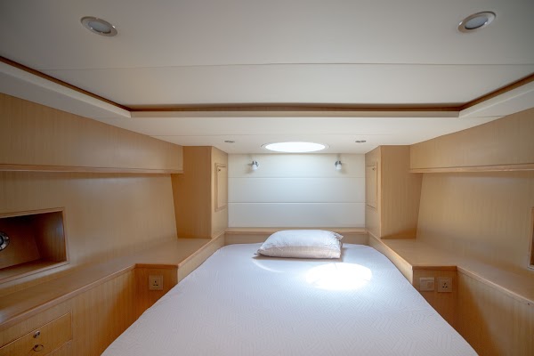 TIFFANY BLANC 14 - Luxury Yacht Charter, Maldives — frame 18