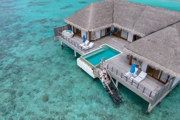 S & B Family Portrait at Dusit Thani Maldives, Dusit Thani Maldives, Baa Atoll, Maldives — frame 46