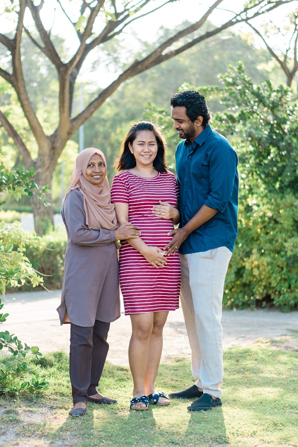 Aman + Sofiya Maternity, Maldives — frame 4