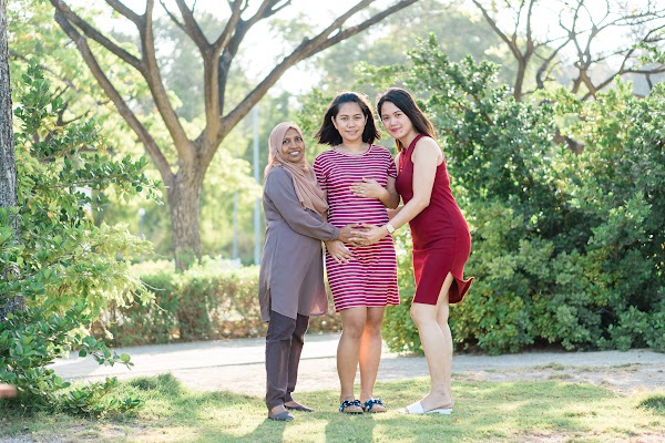 Aman + Sofiya Maternity, Maldives — frame 5