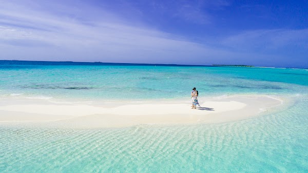 V & J Family Portrait at Lux South Ari Atoll, Maldives — frame 5
