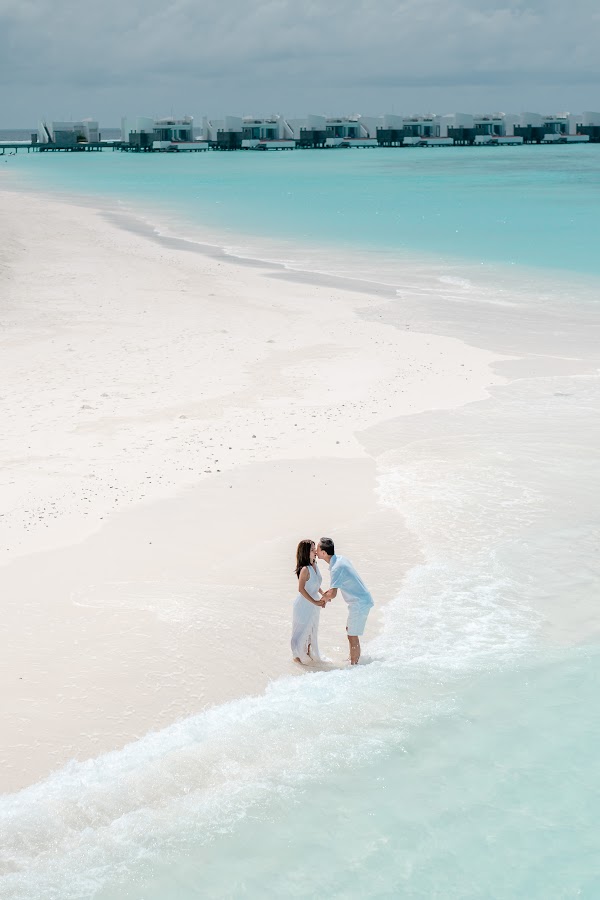 A & M Family Portrait at Jumeirah Maldives Olhahali Island — frame 5