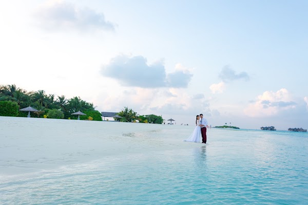 P & N Honeymoon Portrait at Paradise Island Resort and Spa — Paradise Island Resort and Spa, Kaafu Atoll, Maldives — frame 9