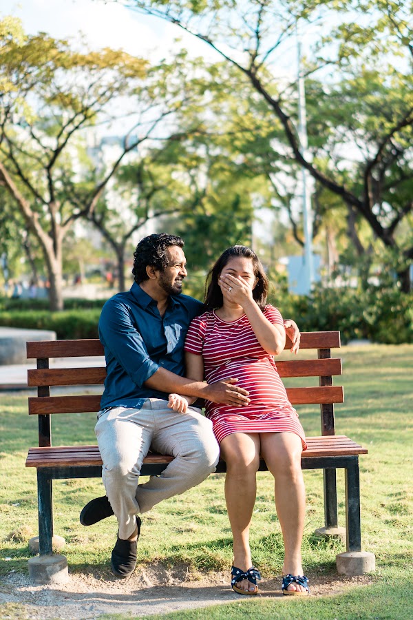 Aman + Sofiya Maternity — Maldives — frame 4