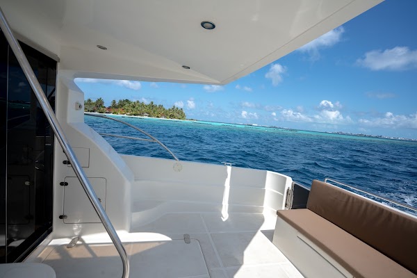 TIFFANY BLANC 14 - Luxury Yacht Charter, Maldives — frame 9