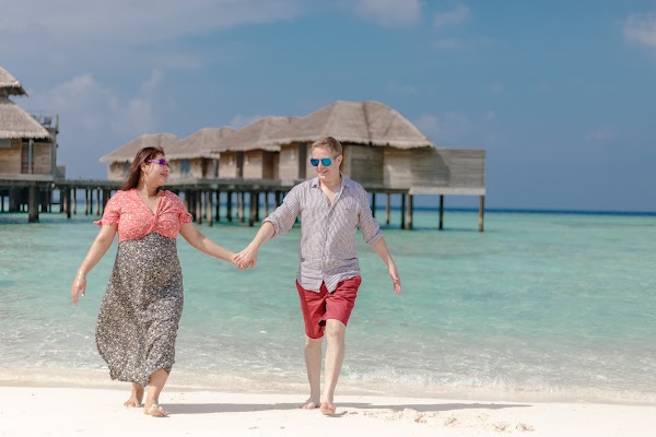 N & J Maternity Portrait at Vakkaru Maldives, Vakkaru Maldives, Baa Atoll, Maldives — frame 12