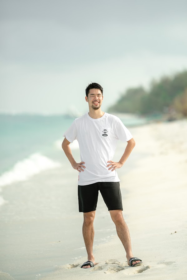 R & O Maternity Portrait at Hulhumale — frame 7