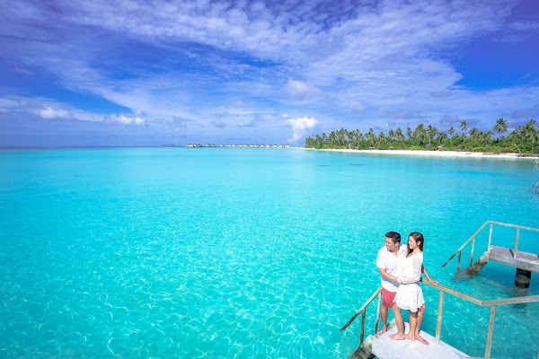 C & A  Elopement at Sun Island Resort and Spa — frame 3