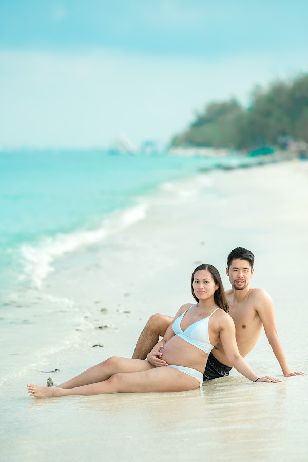 R & O Maternity Portrait at Hulhumale — frame 6