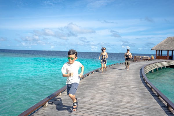 S & B Family Portrait at Dusit Thani Maldives — photographed at Dusit Thani Maldives, Baa (South Maalhosmadulu) Atoll — frame 9