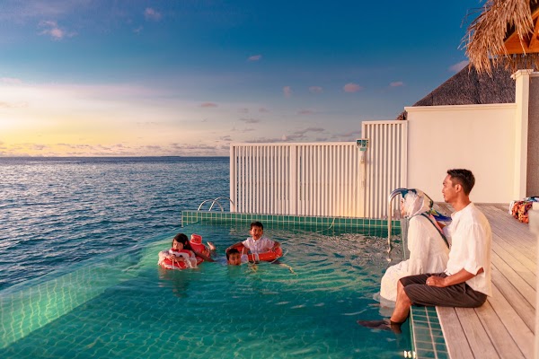 N & R Family Portrait at Finolhu Baa Atoll Maldives, Finolhu Baa Atoll Maldives, Baa Atoll, Maldives — frame 33