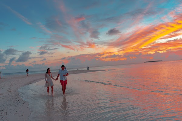 C & A  Elopement at Sun Island Resort and Spa — frame 7