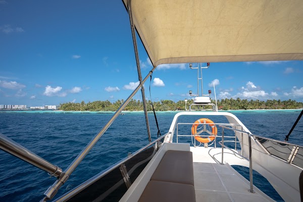 TIFFANY BLANC 14 - Luxury Yacht Charter, Maldives — frame 23