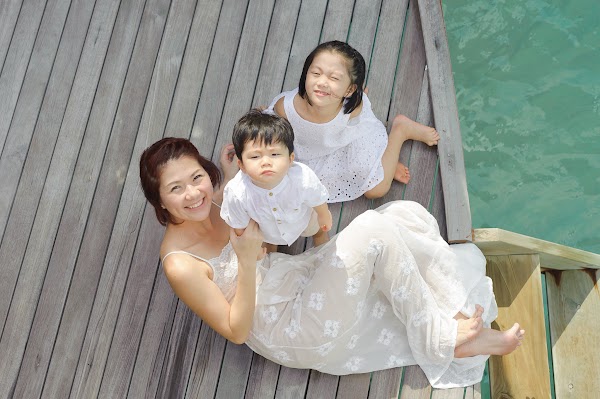 Maldives family photography — frame 5