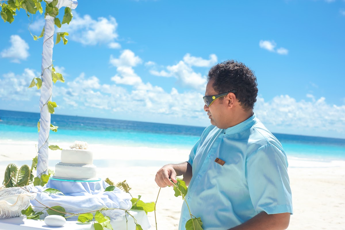 K & N  Elopement at Konotta Maldives — frame 8