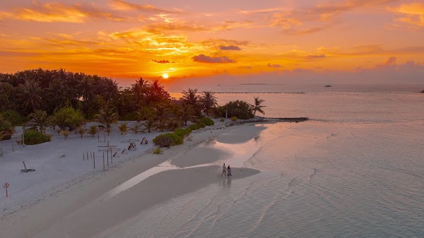 A & A  Elopement at Baros Maldives — frame 6