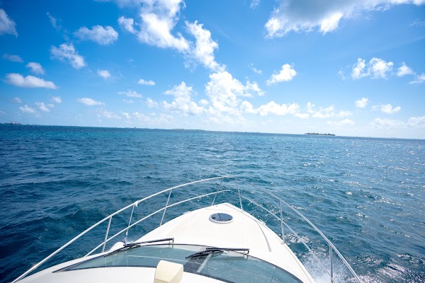 TIFFANY BLANC 14 - Luxury Yacht Charter, Maldives — frame 5