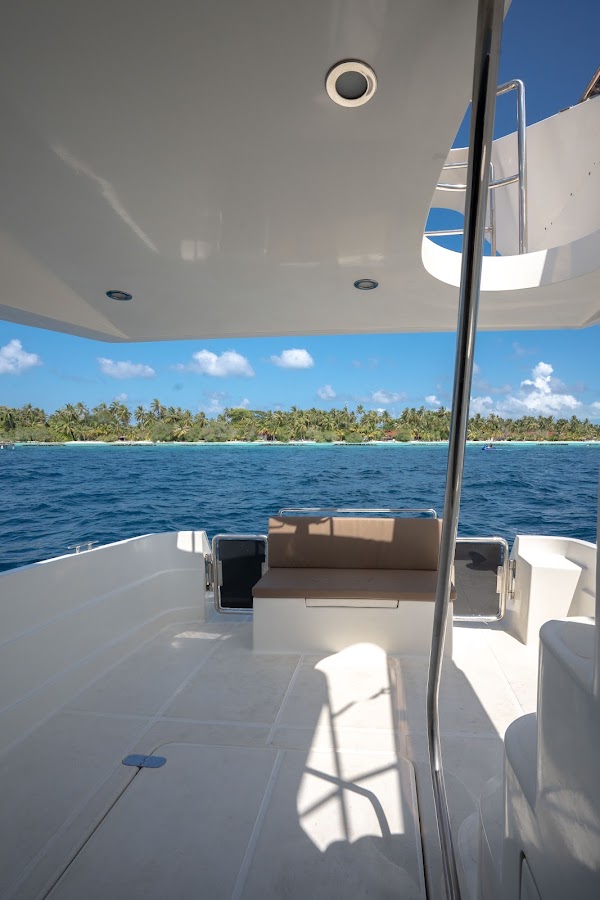 TIFFANY BLANC 14 - Luxury Yacht Charter — frame 5