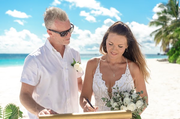 K & N  Elopement at Konotta Maldives — photographed at Outrigger Konotta Maldives Resort, Gaafu Dhaalu (South Huvadhu) Atoll — frame 3