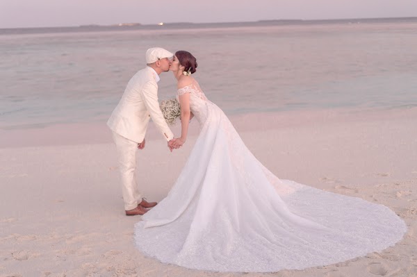 N & A Destination Wedding at Reethi Faru Resort — Nuah + Angel at Reethi Faru, Reethi Faru Resort, Raa Atoll, Maldives — frame 44