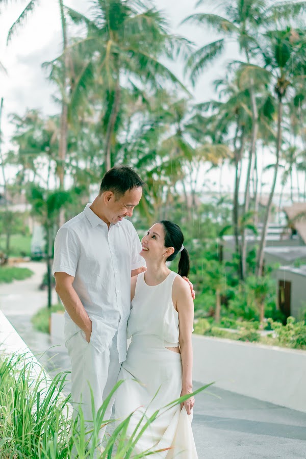 S & H Anniversary Portrait at Hard Rock Hotel Maldives — frame 6