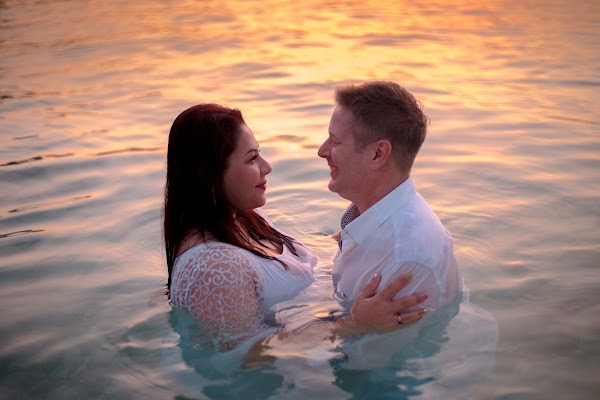 N & J Maternity Portrait at Vakkaru Maldives, Vakkaru Maldives, Baa Atoll, Maldives — frame 33