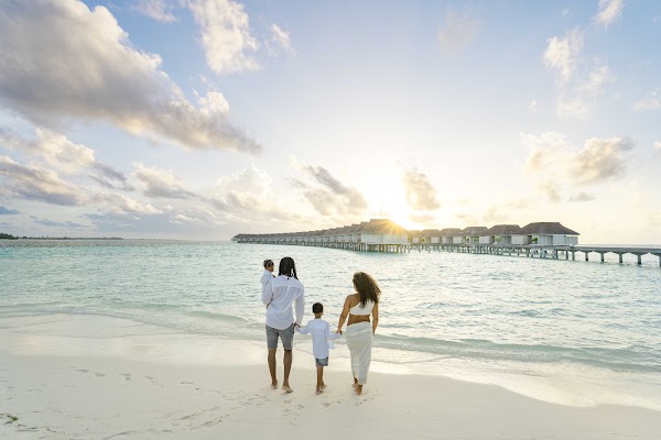 Maldives proposal photography