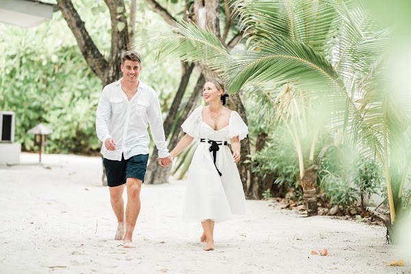 P & L  Proposal at Eriyadhu Island Resort, Eriyadhu Island Resort, Kaafu Atoll, Maldives — frame 32