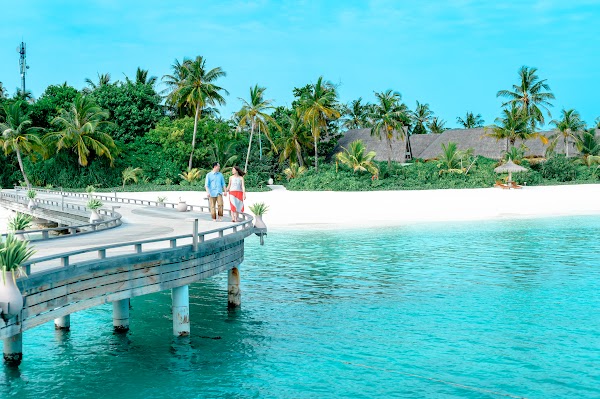 M & S Honeymoon Portrait at Milaidhoo Island Maldives, Milaidhoo Island Maldives, Baa Atoll, Maldives — frame 18