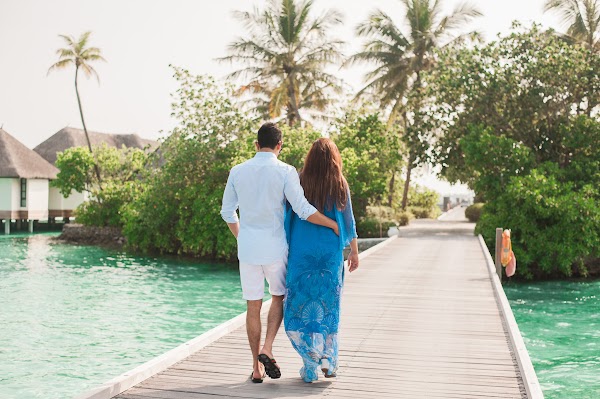 B & P Family Portrait at Four Seasons Resort Maldives at Kuda Huraa, Four Seasons Resort Maldives at Kuda Huraa, Kaafu Atoll, Maldives — frame 9