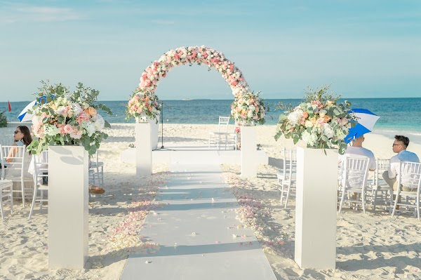 N & A Destination Wedding at Reethi Faru Resort — Nuah + Angel at Reethi Faru, Reethi Faru Resort, Raa Atoll, Maldives — frame 19