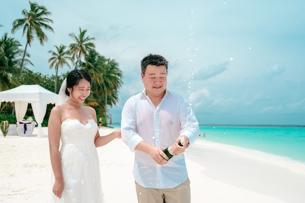 K & W  Elopement at Constance Halaveli Resort — frame 5